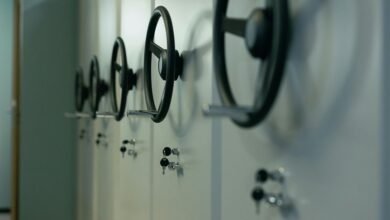 anonymous digital data storage